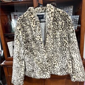 Banana Republic Cream and Black Teddy Jacket